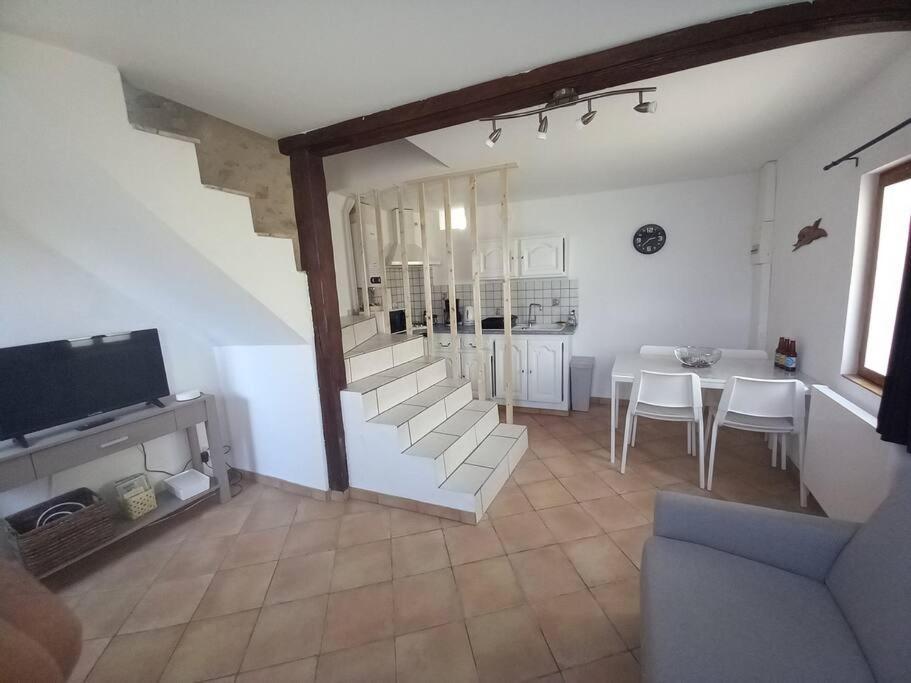 Gite Les Petites Bruyeres Veneux-les-Sablons Exterior foto